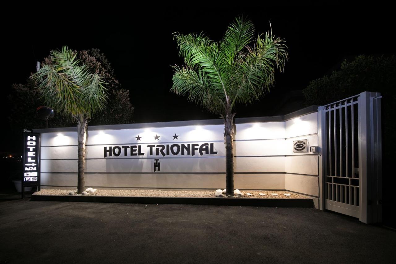 Hotel Trionfal Qualiano Exterior foto